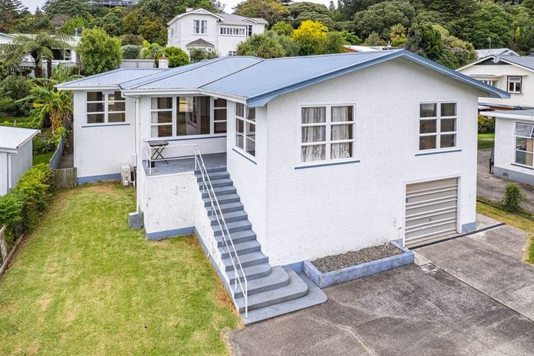 Photo of property in 75 Anzac Parade, Whanganui East, Whanganui, 4500