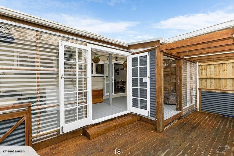 Photo of property in 18 Somerset Avenue, Newtown, Wellington, 6021