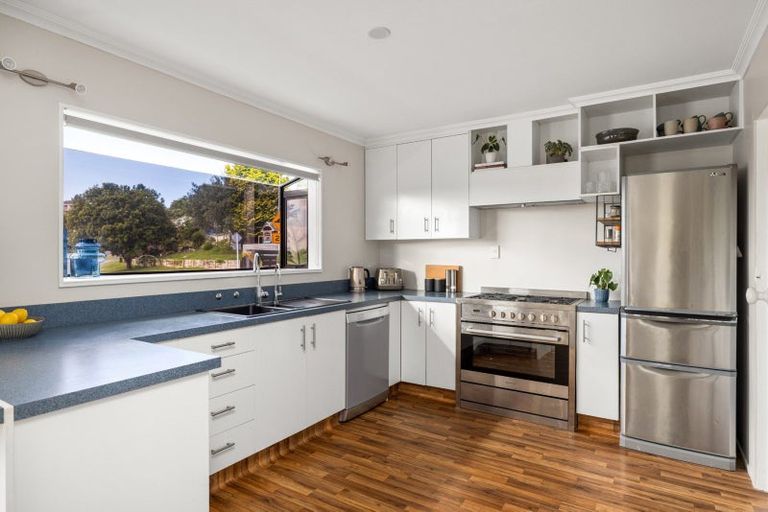 Photo of property in 14 Meander Drive, Welcome Bay, Tauranga, 3112