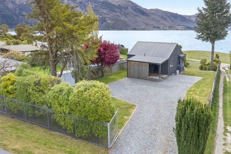 Photo of property in 266 Lakeview Terrace, Lake Hawea, Wanaka, 9382