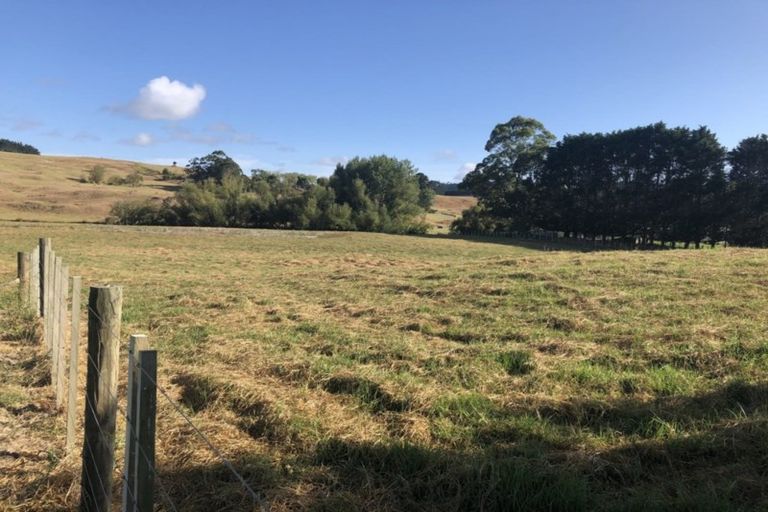 Photo of property in 16 Moorey Lane, Otaika, Whangarei, 0170