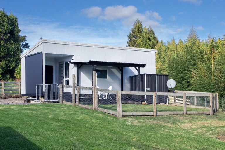 Photo of property in 76 Riddell Road, Kerikeri, 0230
