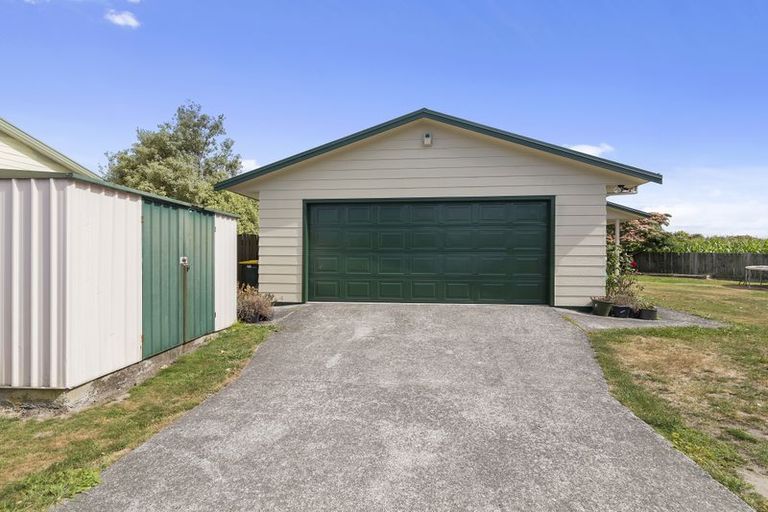 Photo of property in 14 Bronte Place, Owhata, Rotorua, 3010