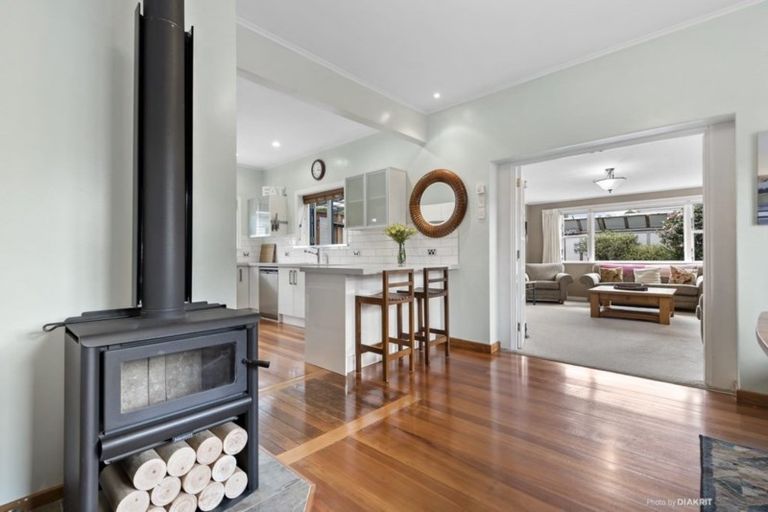 Photo of property in 10 Wayside, Miramar, Wellington, 6022