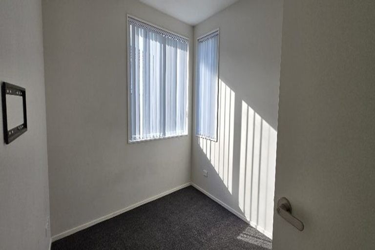 Photo of property in 3 Kanono Road, Takanini, 2110