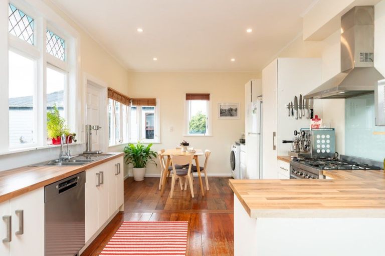 Photo of property in 301 Adelaide Road, Newtown, Wellington, 6021