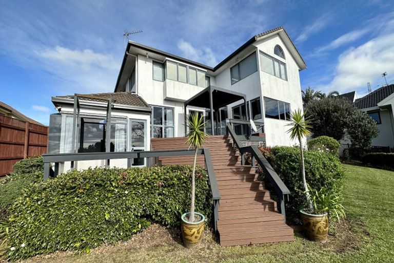 Photo of property in 3 Jim Rhind Place, Pahurehure, Papakura, 2113