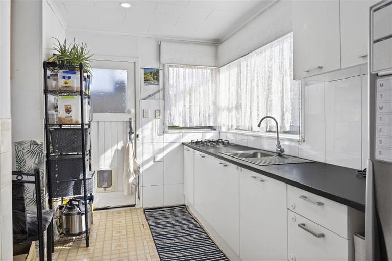 Photo of property in 1/22 Hua Street, Bell Block, New Plymouth, 4312