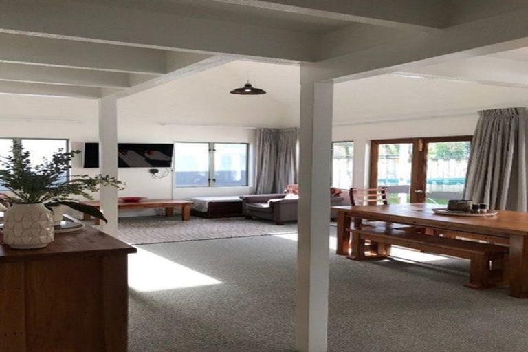 Photo of property in 1 Banbury Crescent, Fairfield, Hamilton, 3214