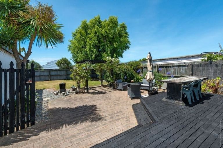 Photo of property in 32 Leverett Place, North New Brighton, Christchurch, 8083