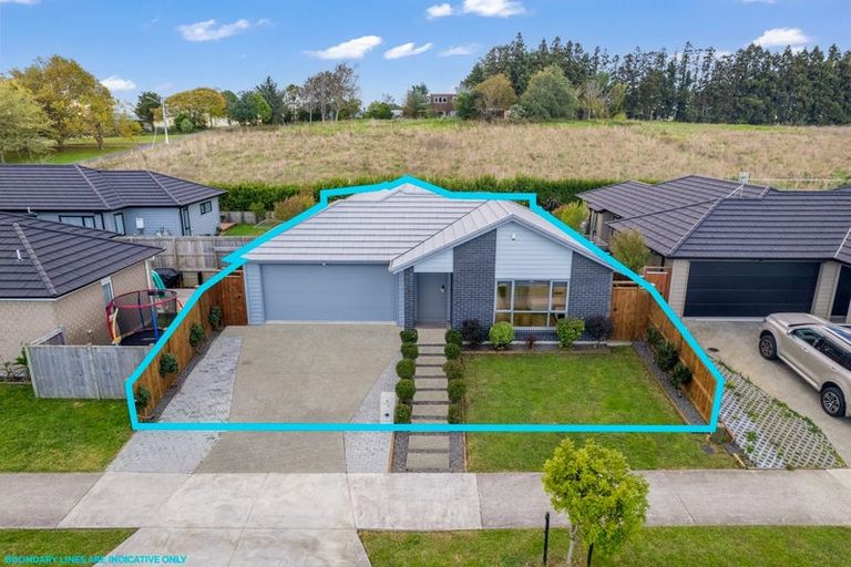 Photo of property in 4 Raoriki Road, Pukekohe, 2120