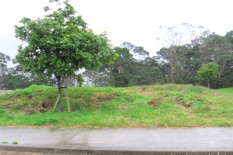 Photo of property in 54 Shelter Drive, Greenhithe, Auckland, 0632