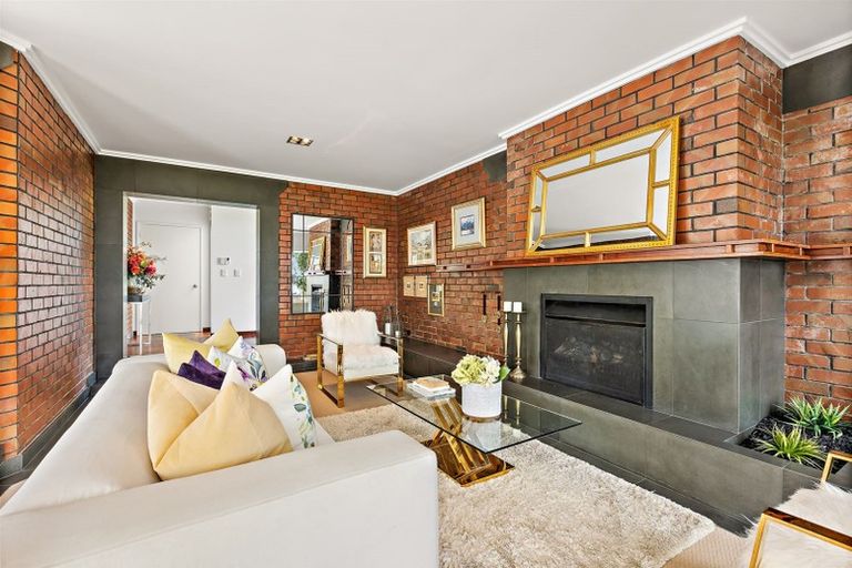 Photo of property in 17 Clyside Avenue, Half Moon Bay, Auckland, 2012