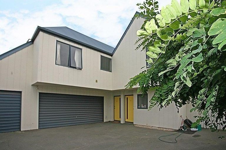 Photo of property in 2/9 Humboldt Street, Sydenham, Christchurch, 8023