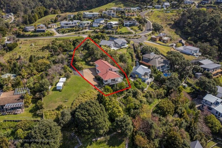 Photo of property in 76 Grange Road, Hahei, Whitianga, 3591