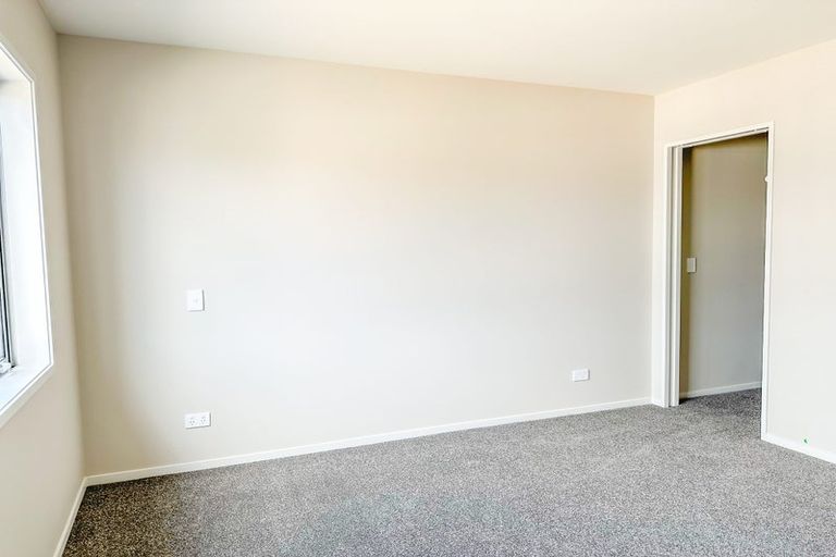 Photo of property in 9/70 Clevedon Road, Papakura, 2110