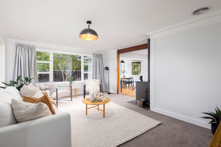 Photo of property in 9 Waiau Street, Cracroft, Christchurch, 8025