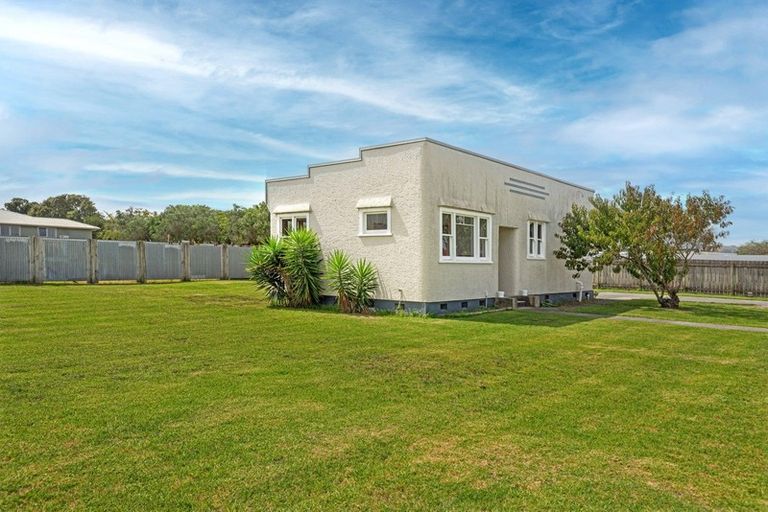 Photo of property in 131 Awapuni Road, Awapuni, Gisborne, 4010