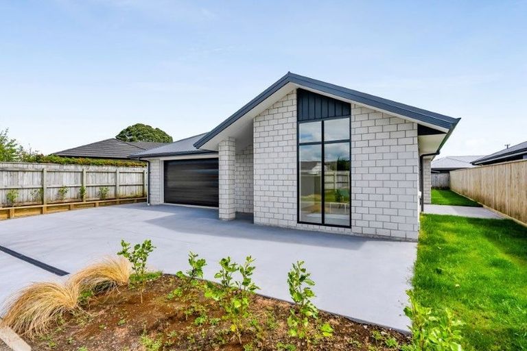 Photo of property in 13 Roka Street, Bell Block, New Plymouth, 4312