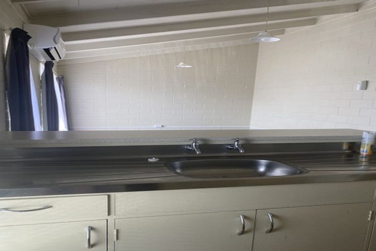 Photo of property in 4/51 Albert Street, Hamilton East, Hamilton, 3216