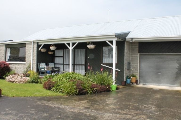Photo of property in 61c Park Street, Winton, 9720