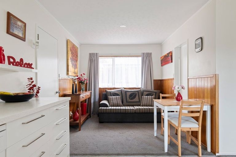 Photo of property in 2/32 Nikau Street, Stoke, Nelson, 7011