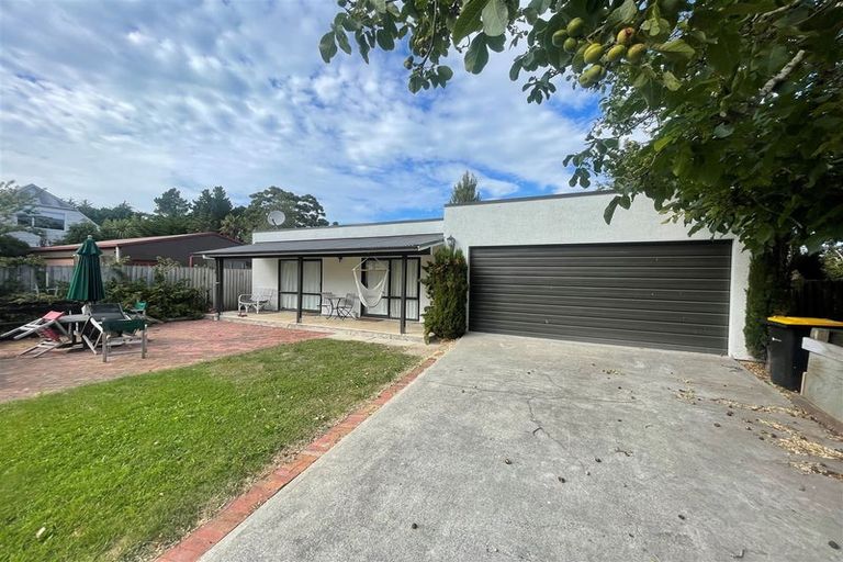 Photo of property in 5 Bridge Street, Waikuku Beach, 7473