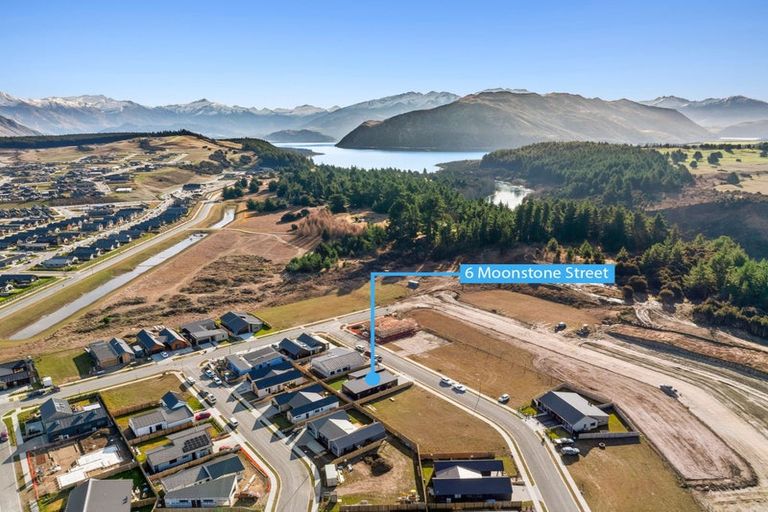 Photo of property in 6 Moonstone Street, Albert Town, 9305