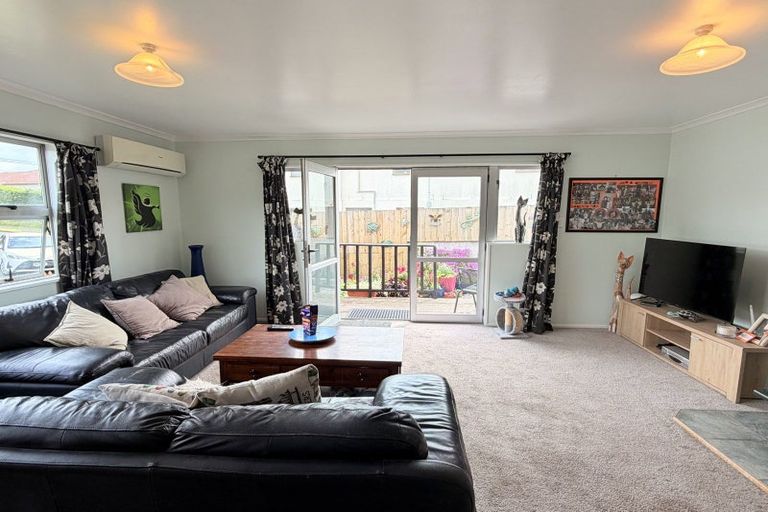 Photo of property in 29 Awamoa Road, Holmes Hill, Oamaru, 9401