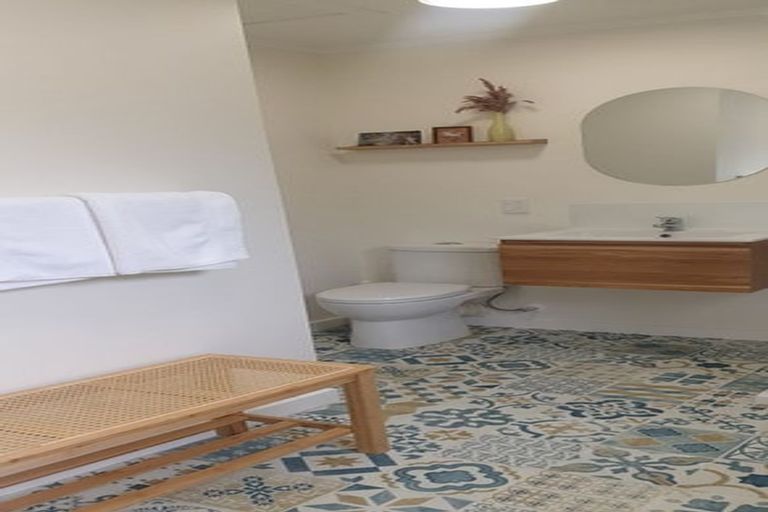 Photo of property in 58 Owhiro Bay Parade, Owhiro Bay, Wellington, 6023