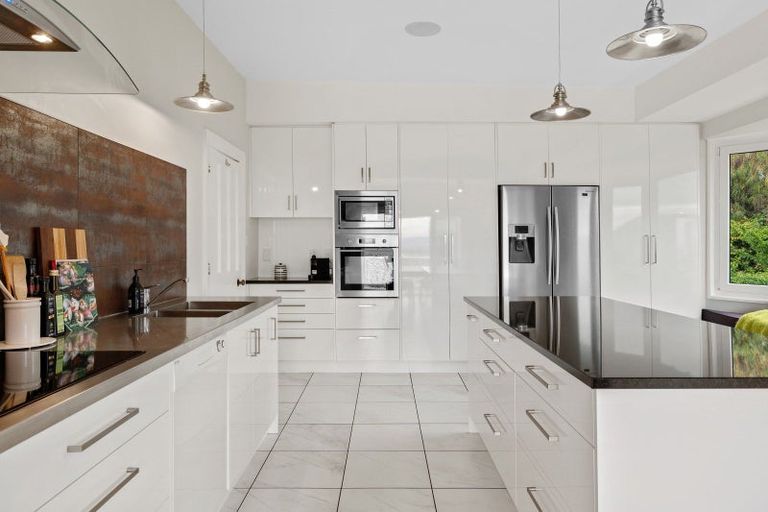 Photo of property in 119a Hackthorne Road, Cashmere, Christchurch, 8022