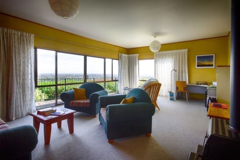 Photo of property in 2/30 Huntsbury Avenue, Huntsbury, Christchurch, 8022