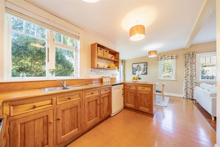 Photo of property in 1/14 Pohutukawa Street, Woburn, Lower Hutt, 5010