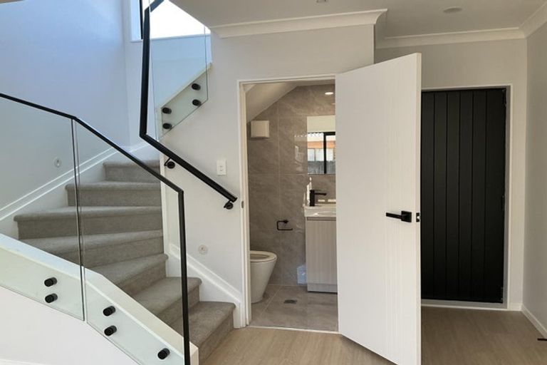 Photo of property in 6/24 Watson Place, Papatoetoe, Auckland, 2025