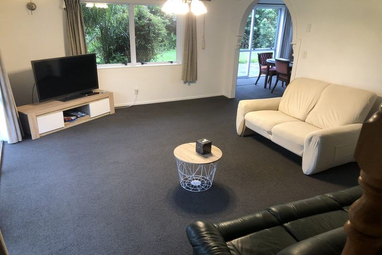 Photo of property in 987 Tuhikaramea Road, Ngahinapouri, Hamilton, 3290