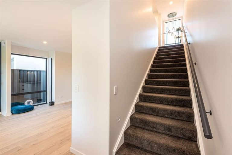 Photo of property in 77 Manakura Street, Russley, Christchurch, 8042