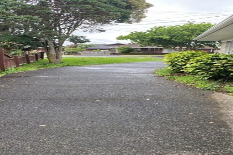 Photo of property in 2/25 Overton Road, Papatoetoe, Auckland, 2025