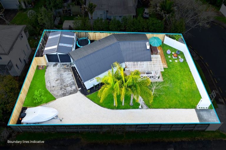 Photo of property in 60 Melba Street, Beach Haven, Auckland, 0626