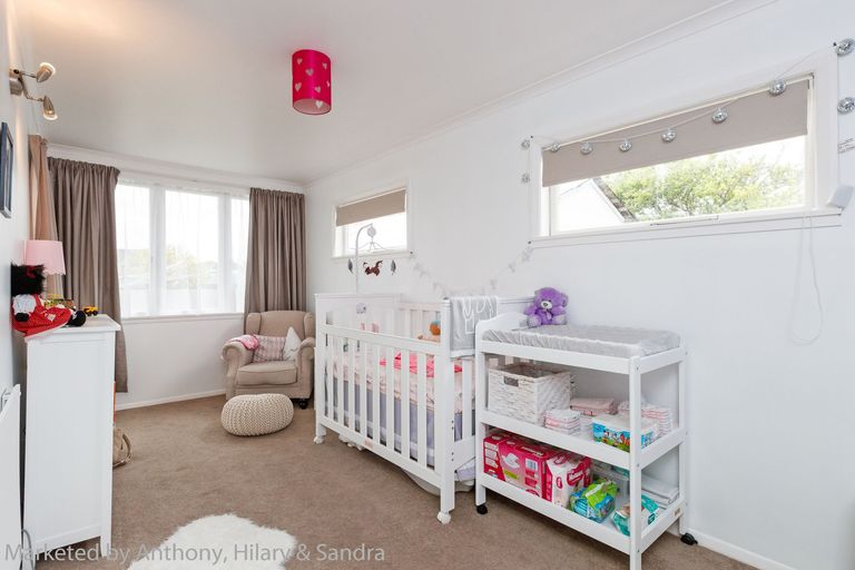 Photo of property in 12 Nottingham Avenue, Awapuni, Palmerston North, 4412