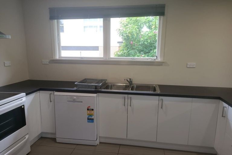 Photo of property in 364 Yaldhurst Road, Russley, Christchurch, 8042