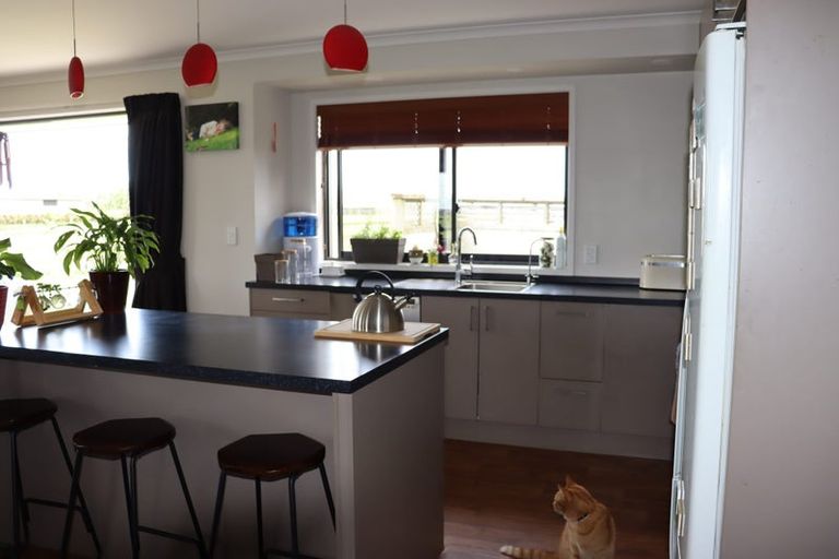 Photo of property in 888a Otaraoa Road, Tikorangi, Waitara, 4383