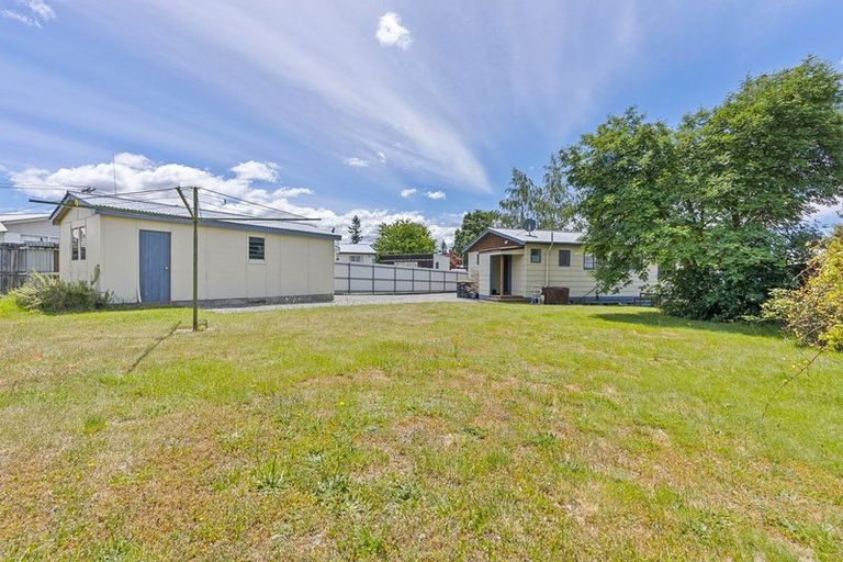 Photo of property in 15 Omahau Crescent, Twizel, 7901