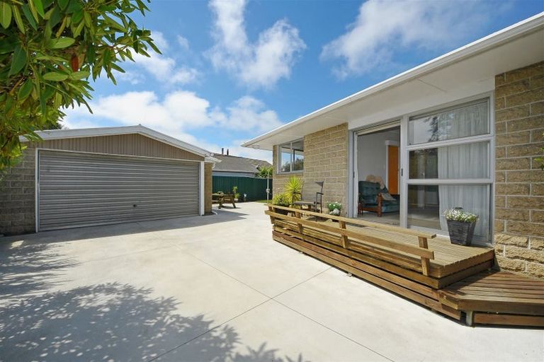 Photo of property in 50 Strathfield Avenue, Dallington, Christchurch, 8061