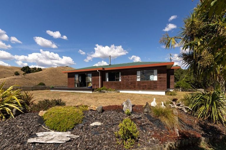 Photo of property in 222 Rayner Road, Huntly, 3700