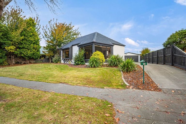 Photo of property in 45 Karnak Crescent, Russley, Christchurch, 8042