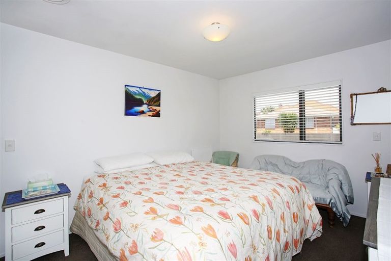 Photo of property in 5b Porchester Road, Papakura, 2110