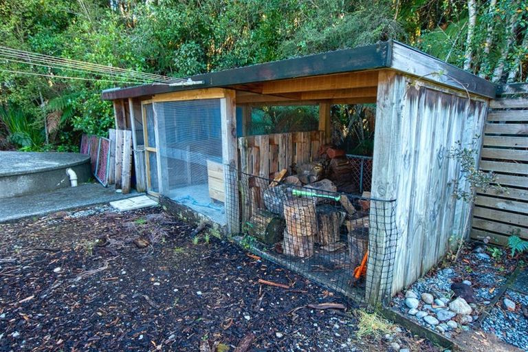 Photo of property in 2 Sanctuary Place, Kumara Junction, Hokitika, 7882