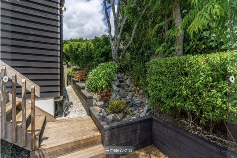 Photo of property in 2/55 Parr Terrace, Castor Bay, Auckland, 0620