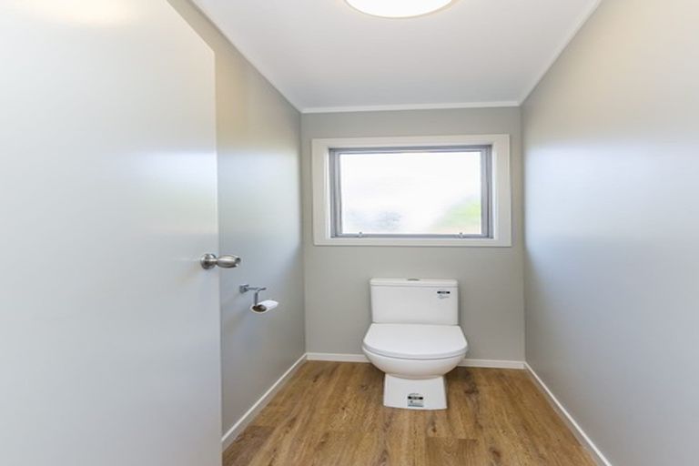 Photo of property in 27 Izard Road, Khandallah, Wellington, 6035