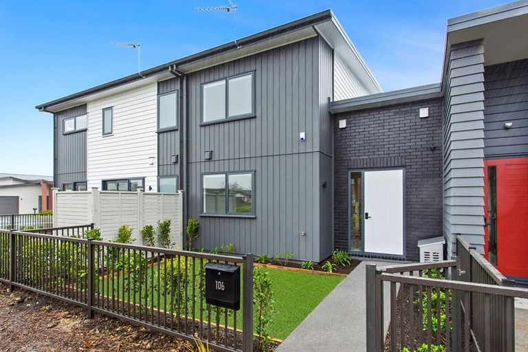 Photo of property in 106 Te Napi Drive, Takanini, Auckland, 2112